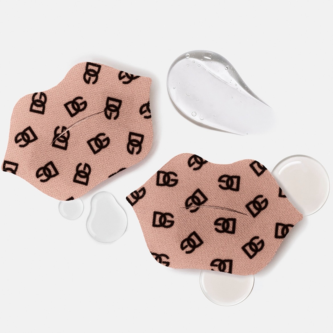 DG_MU26_NOURI-KISS PETAL LIP PATCHES_8058806851748_PRODUCT W INGREDIENT_JPG_1X1_72DPI copie.jpg