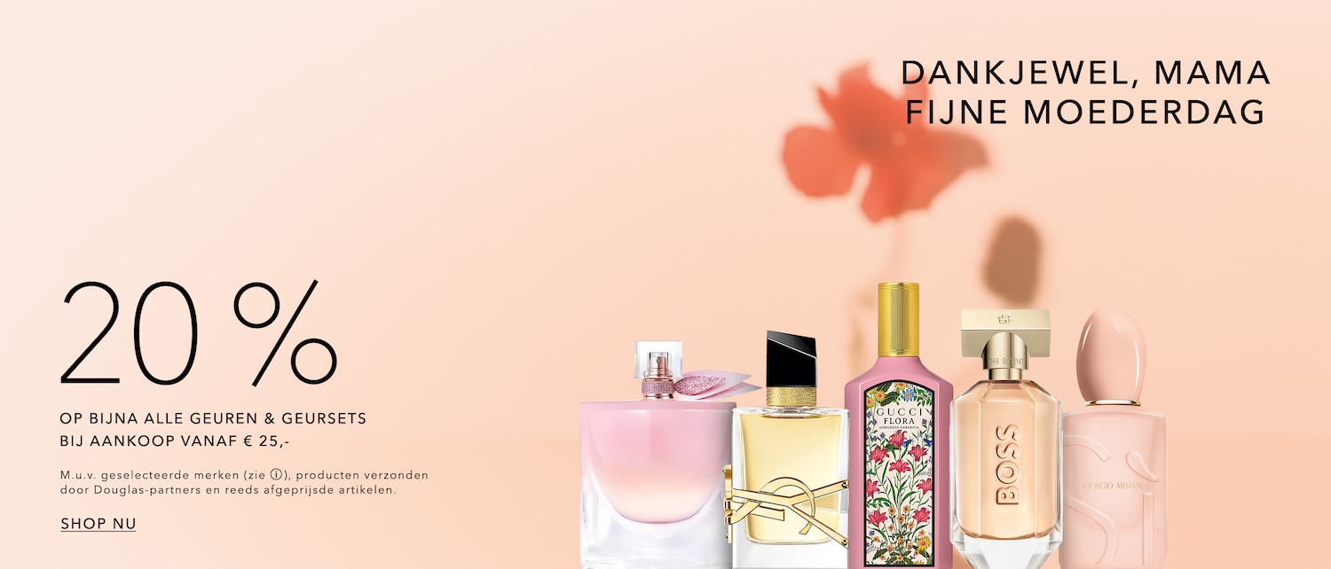 Vier parfumflessen van verschillende merken staan klaar voor Moederdag, met een korting van 20% op bijna alle geuren en geursets bij aankoop vanaf € 25.