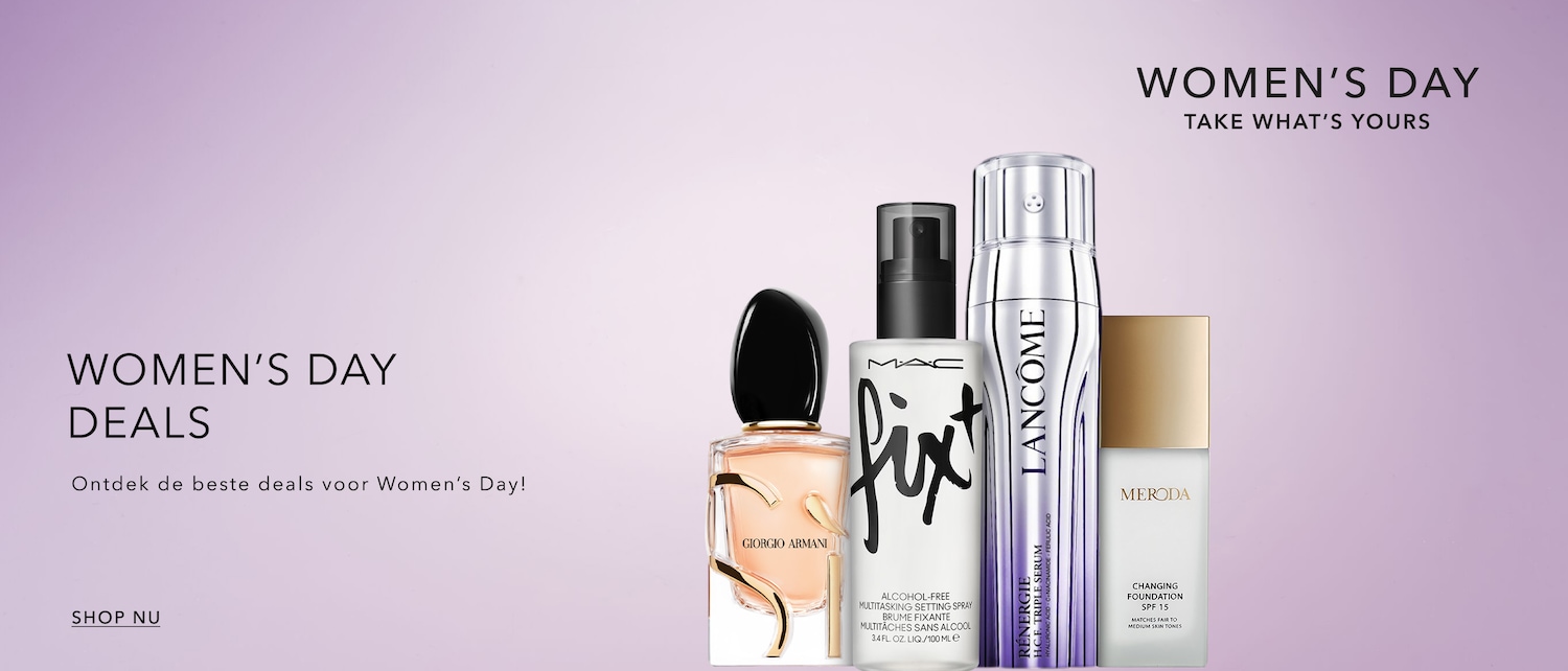 Vier Vrouwendag met luxe: Giorgio Armani parfum, MAC Fix+ setting spray, Lancôme Rénergie serum en Meroda foundation, allemaal in elegante verpakkingen.